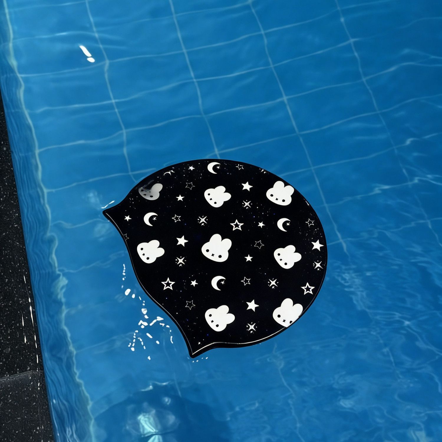 Men Accessories To Look Good - Cuffia da Nuoto in Silicone Impermeabile
