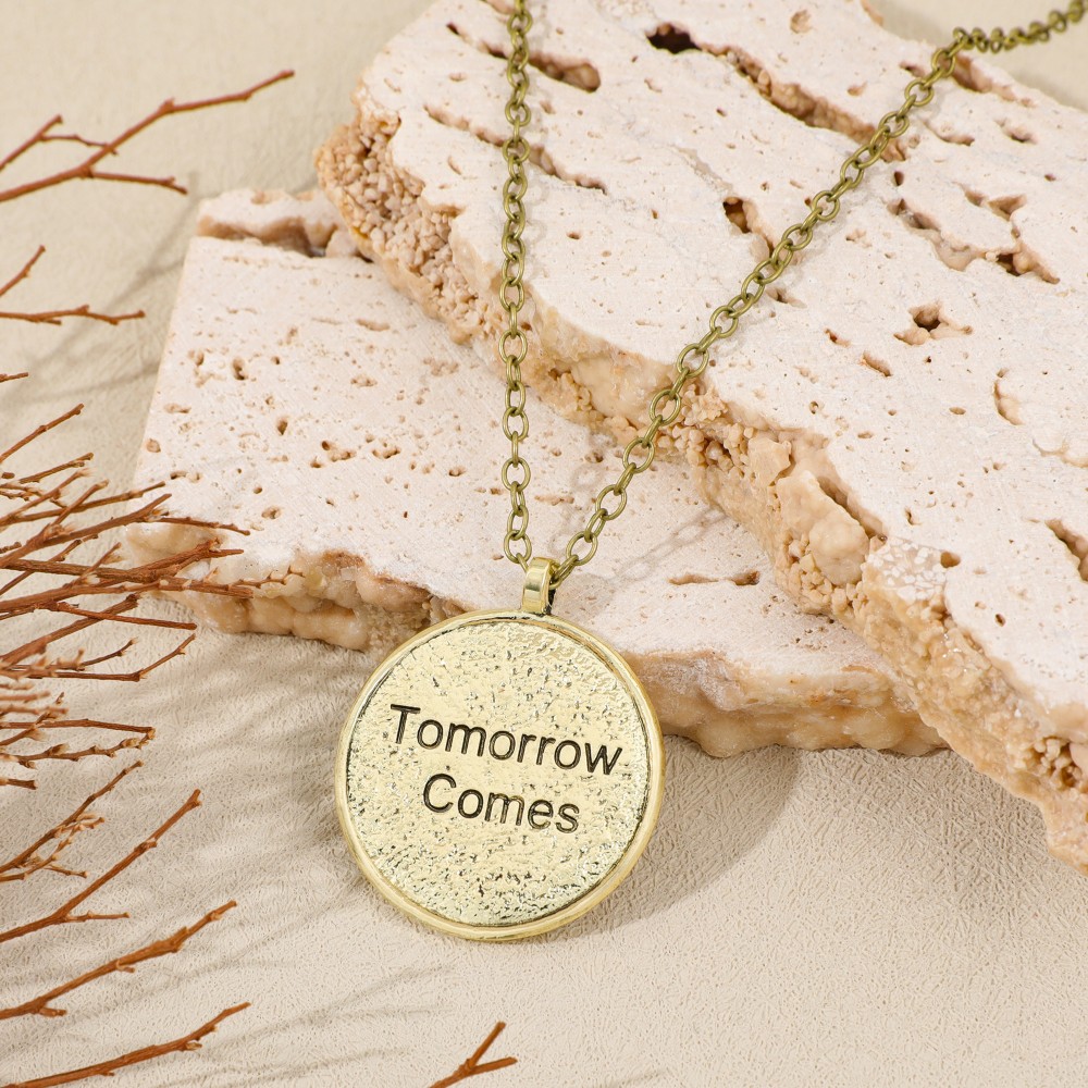 Expedition 33 Collana con cion - Men Accessories Pendant recensione e prezzo